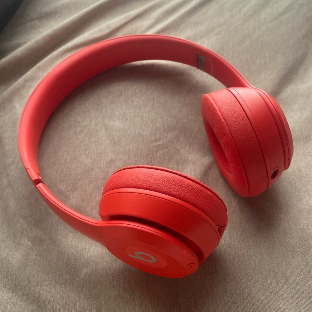 Beats solo 3 headphones